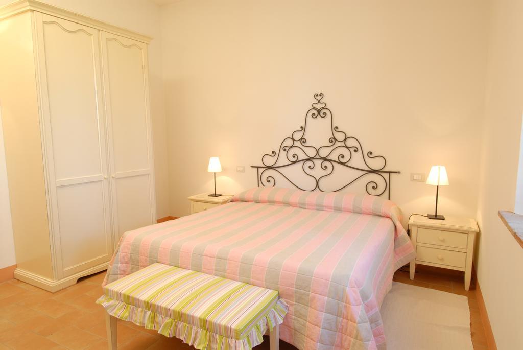 Agriturismo Tenuta Conti Faina 프라타토디나 객실 사진
