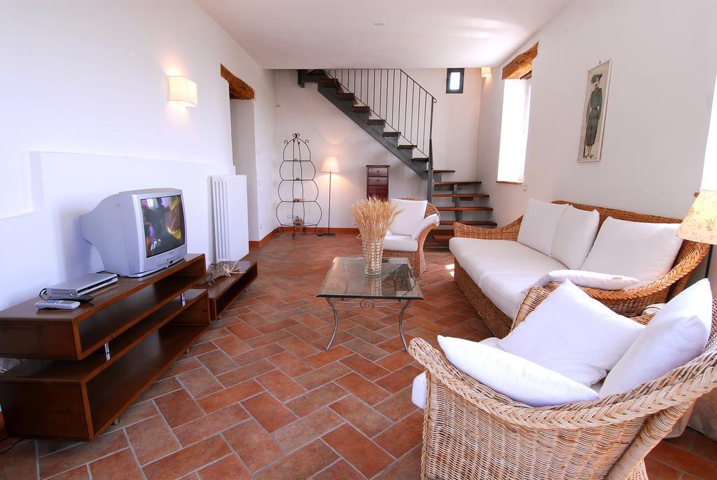 Agriturismo Tenuta Conti Faina 프라타토디나 객실 사진